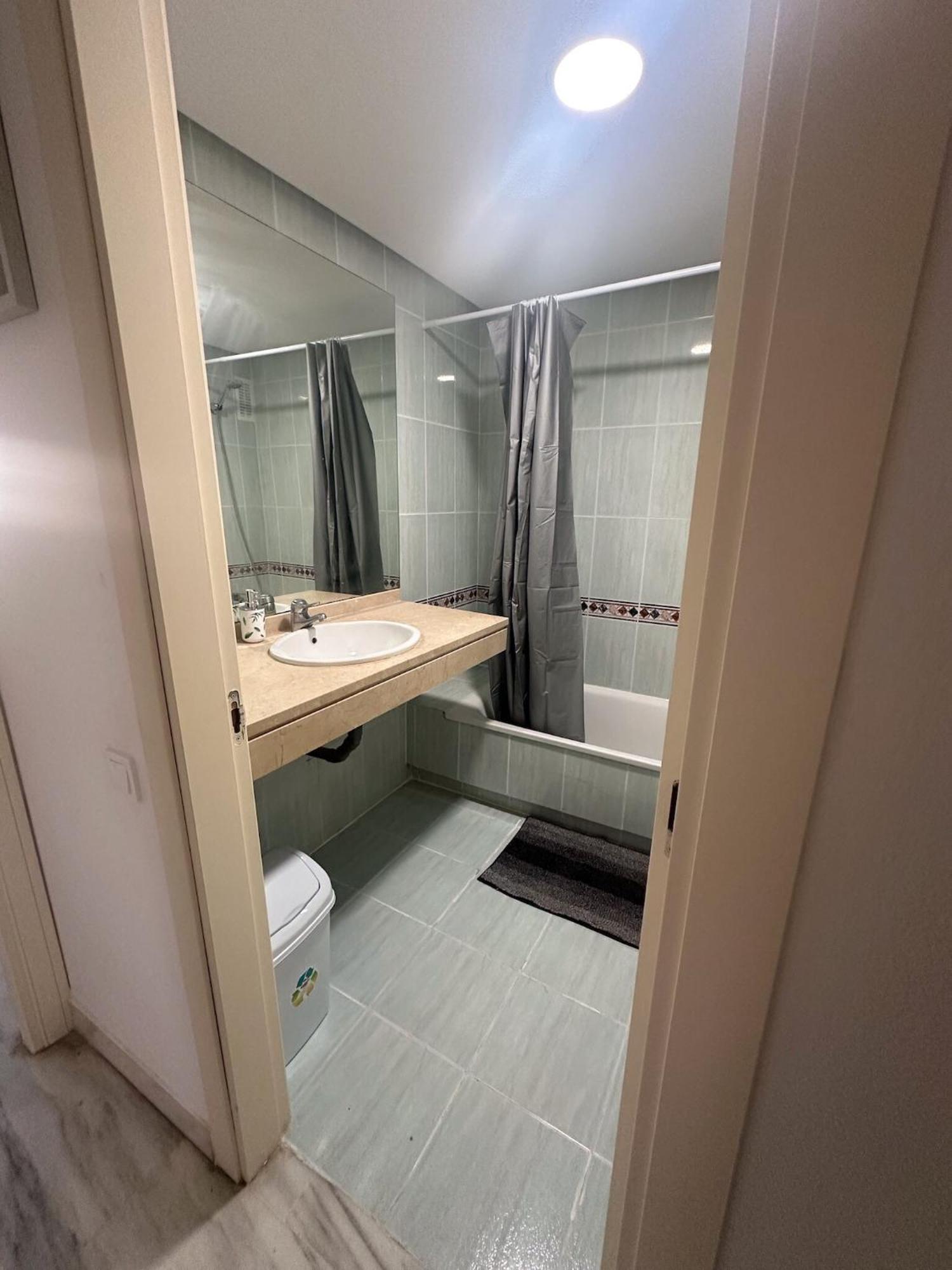 Torremolinos Habitaciones Privada En Apartamentos Compartidos Εξωτερικό φωτογραφία