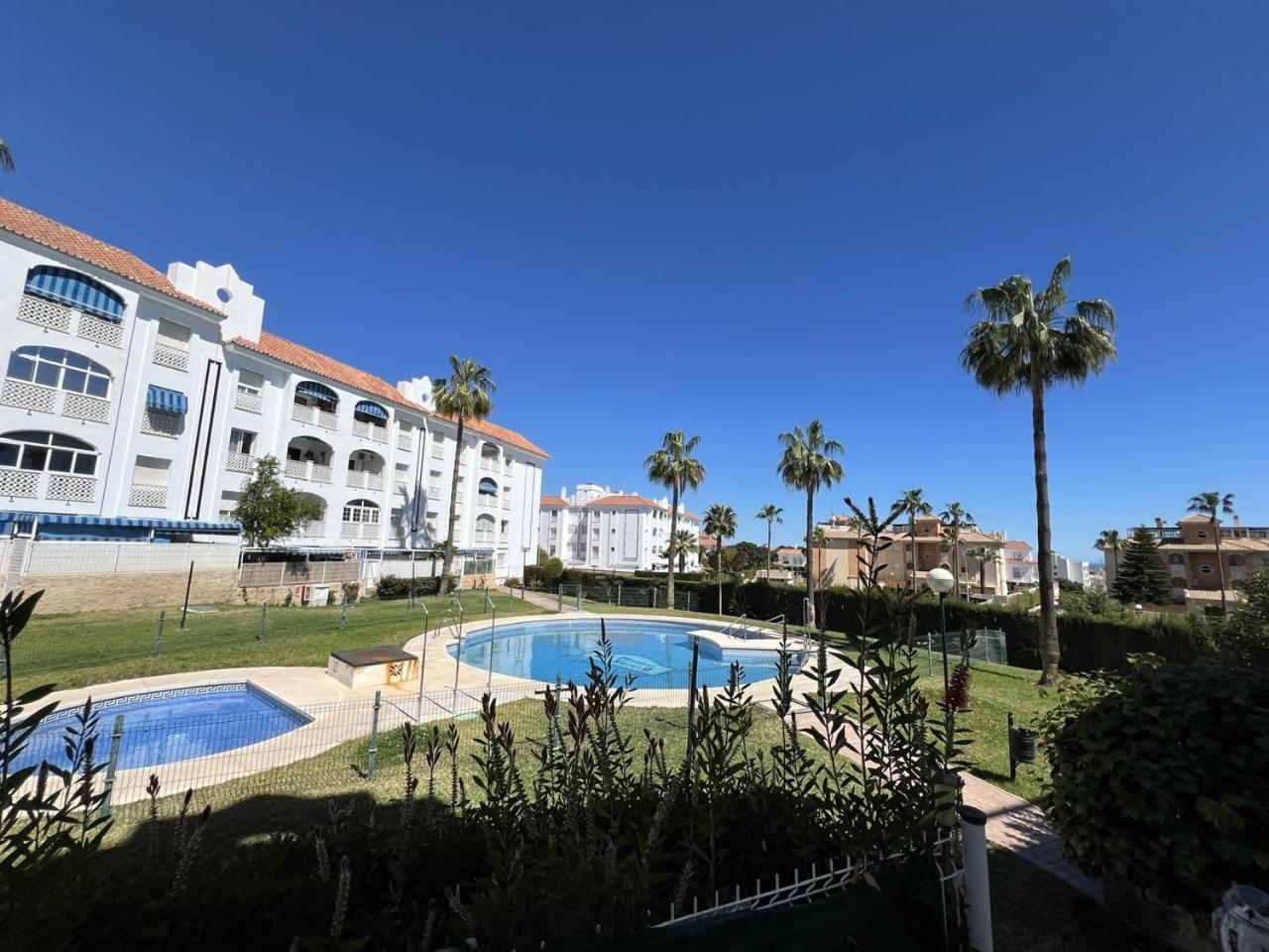 Torremolinos Habitaciones Privada En Apartamentos Compartidos Εξωτερικό φωτογραφία